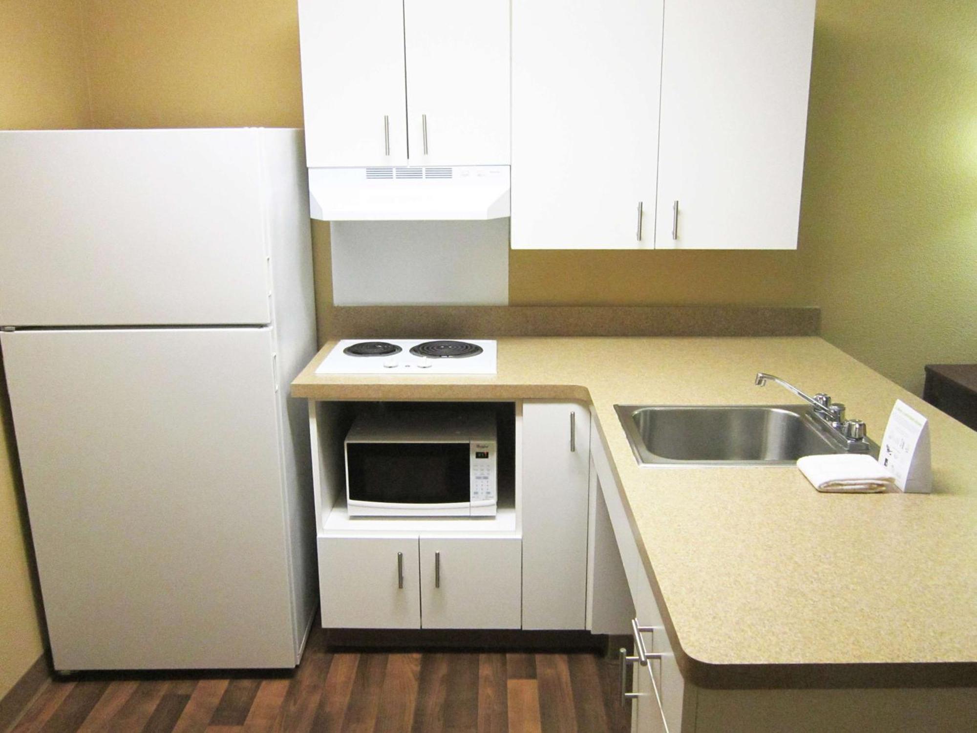 Extended Stay America Suites - Raleigh - Midtown Zewnętrze zdjęcie